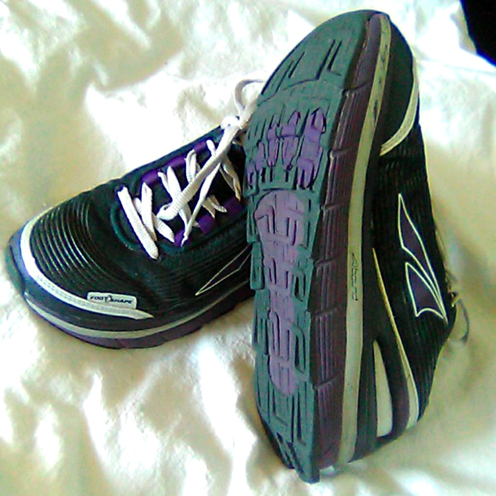 Olympus zero drop shoes